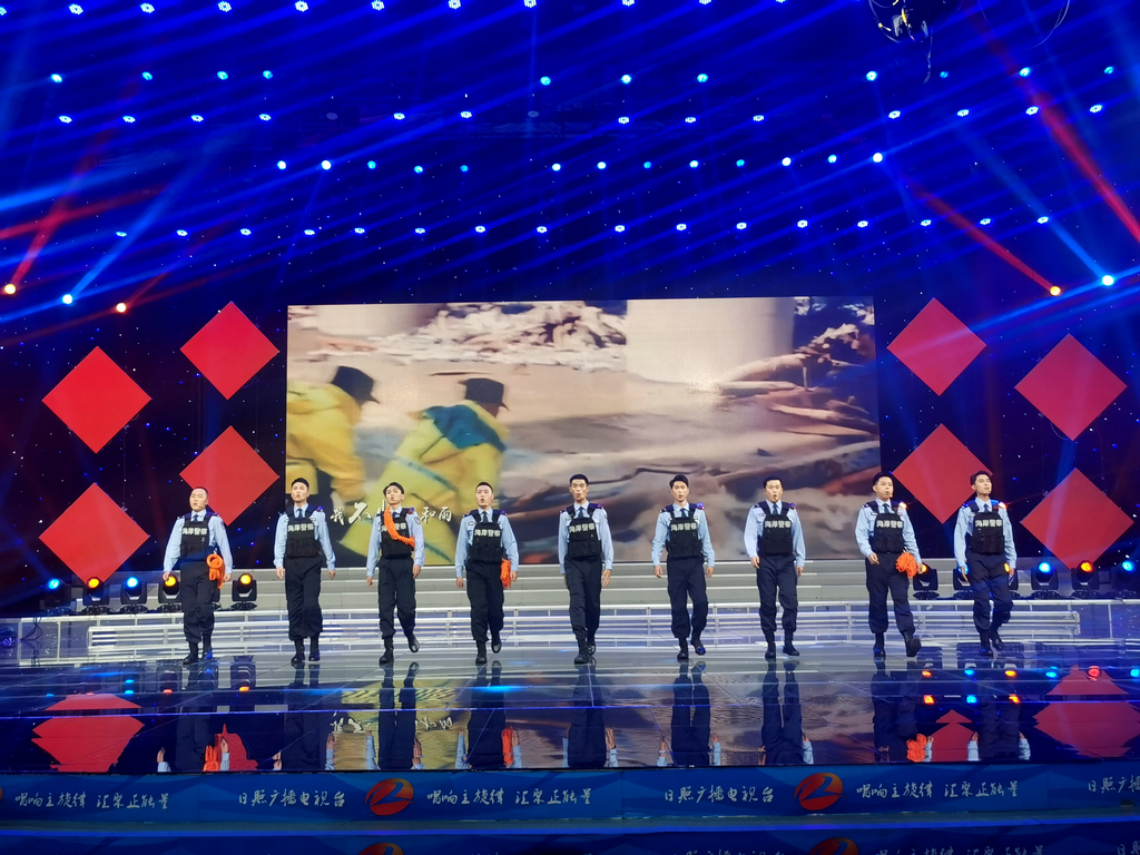 潔晶集團(tuán)應(yīng)邀參加市公安局組織的向黨和人民報(bào)告主題活動